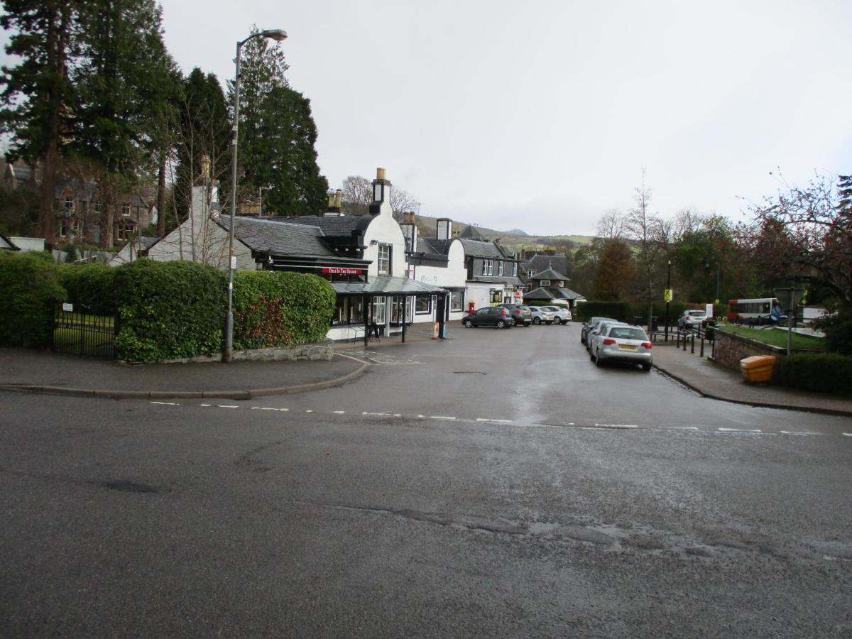 White Lodge B & B Strathpeffer Esterno foto